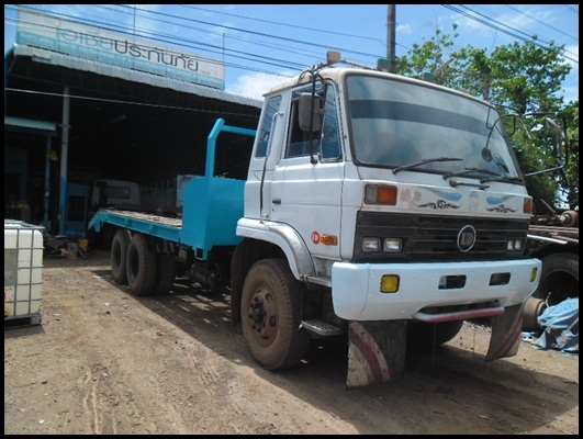 นิสสัน UD CW430 หางปลา