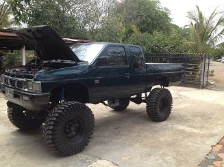 ขาย Nissan Big M วางคานแข็ง