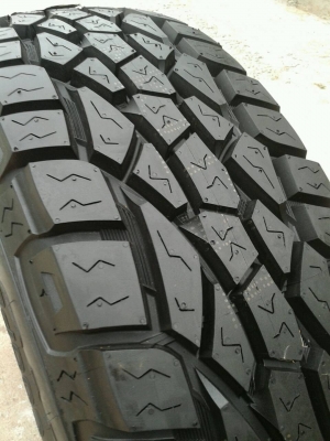 ขาย ยาง COOPER ZEON LTZ 265/75R16 ครับ ขาย ยาง COOPER ZEON LTZ 265/75R16 ครับ