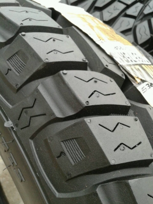 ขาย ยาง COOPER ZEON LTZ 265/75R16 ครับ ขาย ยาง COOPER ZEON LTZ 265/75R16 ครับ