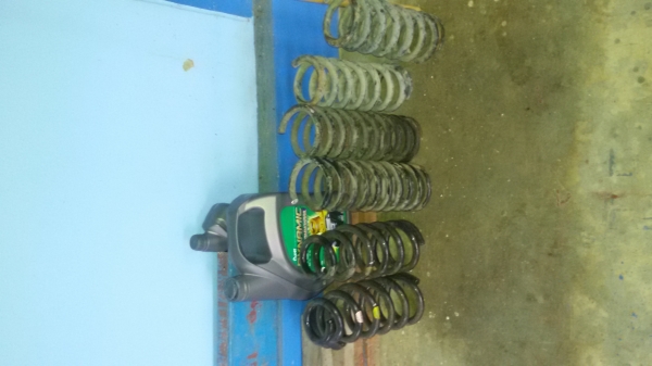 สปริงคู่หน้าแท้ปาเจโร่