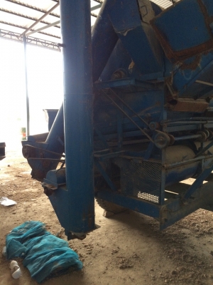 ขายตู้นวดข้าว จัมโบ้999 ลดราคา 48000 ขายตู้นวดข้าว จัมโบ้999 ลดราคา 48000