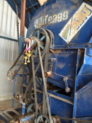 ขายตู้นวดข้าว จัมโบ้999  ลดราคา  48000