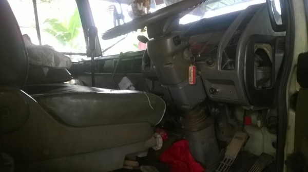 ขาย 10 ล้อเพลาเดียว FL3H สภาพสวยจัดมือเดียวออกห้าง กระบะมิเนียม วางเครื่อง JO8C เทอร์โบ 260 แรงม้า คัสซีสวยจัดตลอดเส้น ยางเต็ม 10 เส้น ทะเบียนเต็มพร้อมโอน