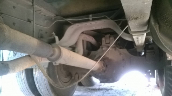 ขาย 10 ล้อเพลาเดียว HINO FL3H สภาพสวยรถมือเดียวออกห้าง คัสซีสวยจัดตลอดเส้น เครื่องเดิม HO7D 195 HP เกียร์เดิม ยางเต็ม หัวเก๋งบางไม่มีผุ ทะเบียนเต็มพร้อมโอนครับ