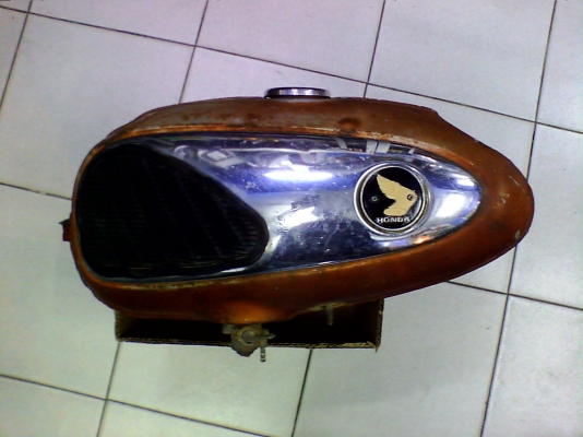 ถังน้ำมัน HONDA S90