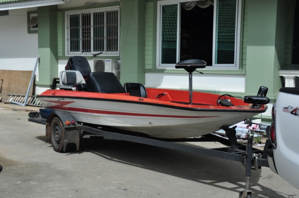 ขายเรือแบสHydra 17ฟุต พร้อมทะเบียน