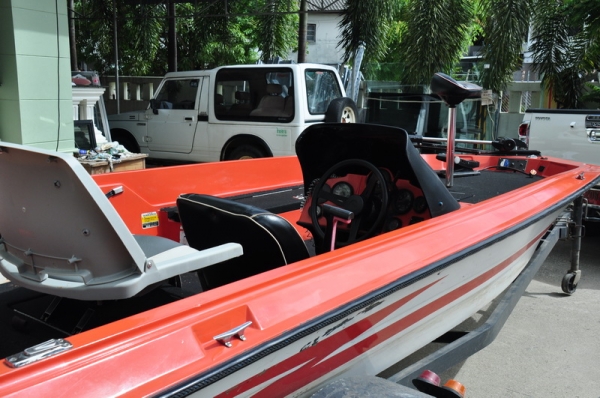 ขายเรือแบสHydra 17ฟุต พร้อมทะเบียน