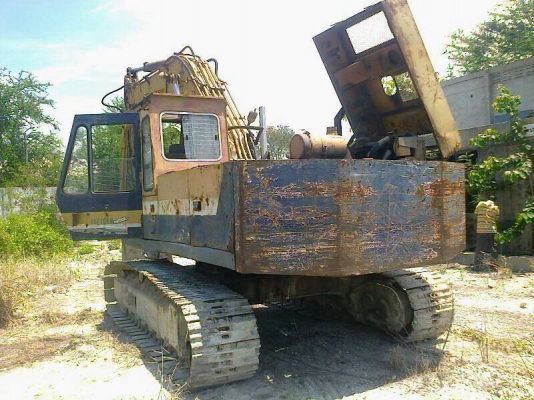 ขาย Komatsu Pc200-2 รถพร้อมใช้งาน