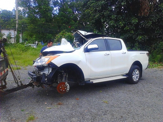 ขายด่วน-มาสด้า-BT50 hileder ขายด่วน-มาสด้า-BT50 hileder