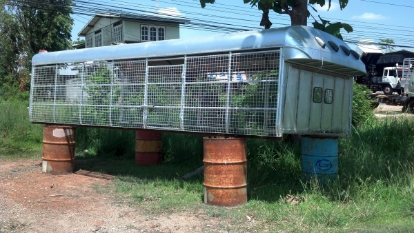 ขายหลังคา ถอดลงจาก NQR ยาว5.50m กว้างประมาณ2.25m