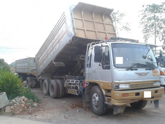 ขายรถสิบล้อ HIno FM3H วางเครื่องJo8c Turbo ดั้มเนียม พ่วงแม่ลูก2คาน ดั้มรถวิ่งงานอยู่