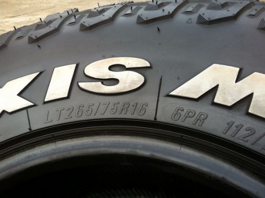 ขายยางMud MAXXIS BIGHORN M/T-764 265 75 R16 พร้อมลุย
