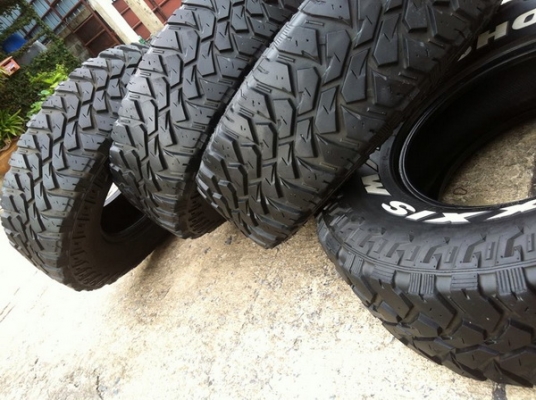 ขายยางMud MAXXIS BIGHORN M/T-764 265 75 R16 พร้อมลุย