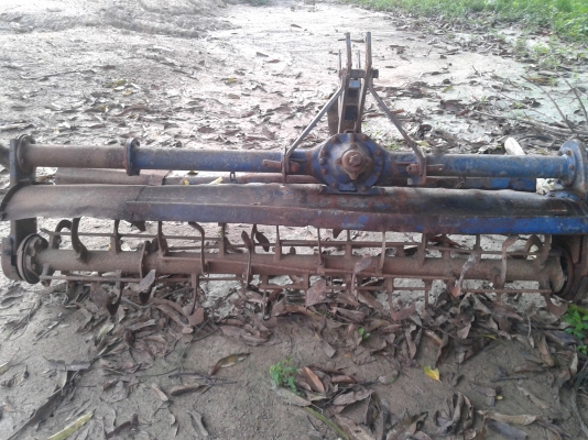 ขายรถไถ iseki ts 35แรง สภาพใช้งานอยู่คับอุปกรณ์คับ ขายรถไถ iseki ts 35แรง สภาพใช้งานอยู่คับอุปกรณ์คับ