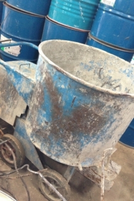 เครื่องผสมปูน ขนาด 5  แรง