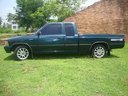 ขายรถกระบะโตโยต้าไมตี้ เอ็กซ์ มีแคป รถสวย สภาพดี