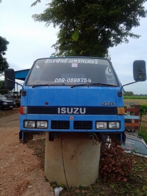 หัวรถ ISUZU  NKR หัวสวย อุปกรณ์พร้อม