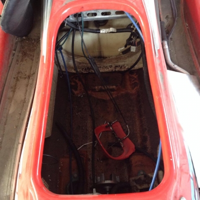 เจ็ตสกี เก่าญี่ปุ่น KAWASAKI สีแดง ไม่มีเครื่องยนต์  (ขายซาก)