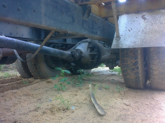 ขายด่วน 10 ล้อเทเลอร์หางปลาลากแมคโคร 200