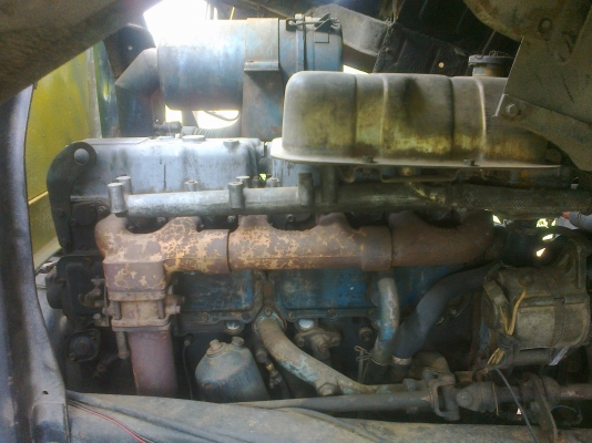 ขายด่วน 10 ล้อเทเลอร์หางปลาลากแมคโคร 200