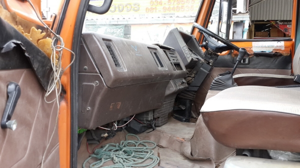 ขายด่วน ISUZU เครื่อง 6BD1 165 แรง รถหลวงแท้ 100\% สภาพเหมือนใหม่