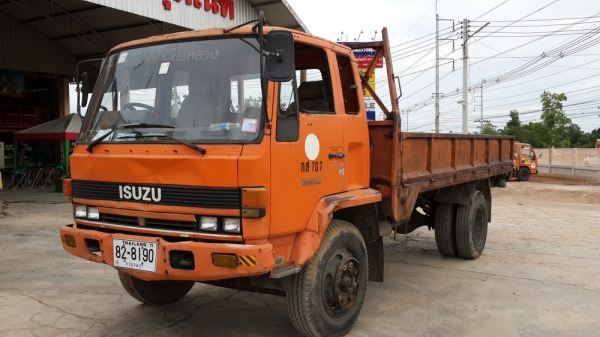 ขายด่วน ISUZU เครื่อง 6BD1 165 แรง รถหลวงแท้ 100\% สภาพเหมือนใหม่