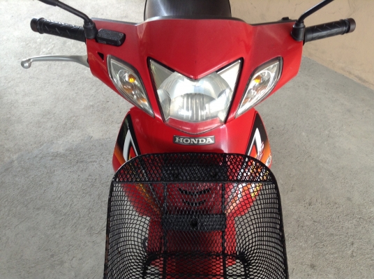 ขาย!!! เวฟ125R สภาพสวย ปี48 รถเครื่องดีคับ ทะเบียนครบ ภาษี57