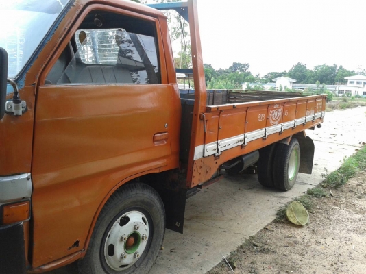 ขาย ISUZU TL 6ล้อ ขาย ISUZU TL 6ล้อ