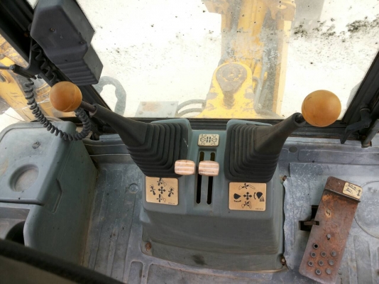 ขายรถตักหน้าขุดหลัง JCB 215S สภาพสวย พร้อมใช้งาน ไม่เคยใช้งานในไทย