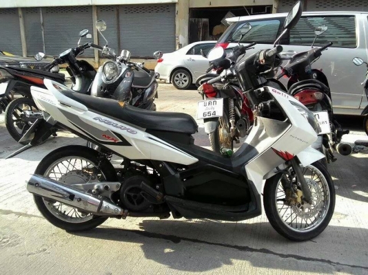 ขาย nouvo mx เครื่องเดิม วิ่งไกลได้สบาย ราคา10000บาท ตามสภาพ ทะเบียนขาดต่อ 2 อาทิตย์ สนใจติดต่อ 0960078005,0830020581,0908978462  รถอยู่ นนทบุรี เมืิองทองธานี เอกสารครบพร้อมชุดโอน