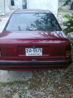 ขายรถเก๋งพร้อมใช้ 20,000 บาท ขายรถเก๋งพร้อมใช้ 20,000 บาท