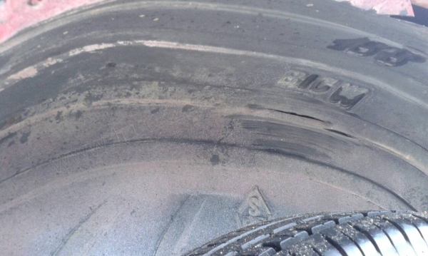 รถกระบะ NISSAN