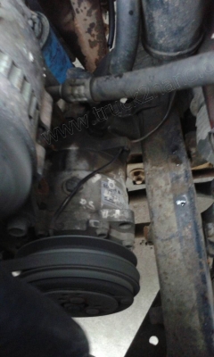 รถกระบะ NISSAN