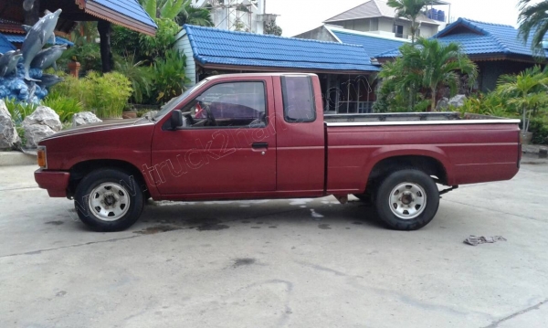 รถกระบะ NISSAN
