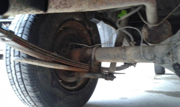 รถกระบะ NISSAN