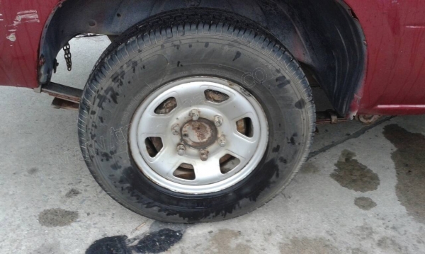 รถกระบะ NISSAN