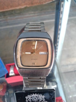 นาฬิกา SEIKO 5 ออโต้เมติก