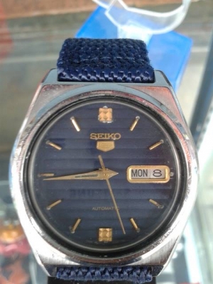 นาฬิกา SEIKO 5 ออโต้เมติก