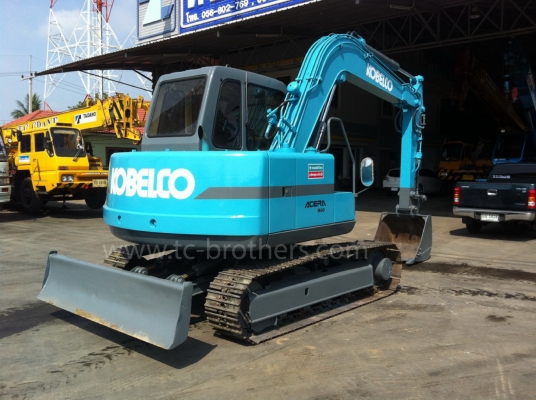 รถขุด Kobelco รุ่น SK60 Mark 3 จากญี่ปุ่น มีใบมีด แอร์ ไลน์หัวเจาะ ต้องการไฟแนนซ์โทรมาคุยได้ครับ
