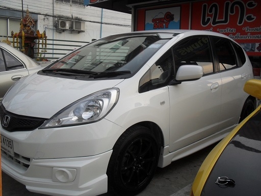 ขาย.JAZZ 2012 แต่งแล้ว พร้อมๆ ขาย.JAZZ 2012 แต่งแล้ว พร้อมๆ