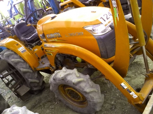 L3608  สภาพเหมือนใหม่เครืองดีเกียรไม่หอนเอาไปใช้งานไม่ผิดหวังเป็นรุ่นประหยัดแล้วครับ ยาง70\% สุดๆแล้วครับ