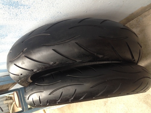 ขายยาง Metzeler M5 110/70/17 160/60/17 สภาพดีมากคับ