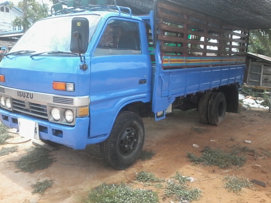 ขายรถบรรทุก6ล้อisuzu TL