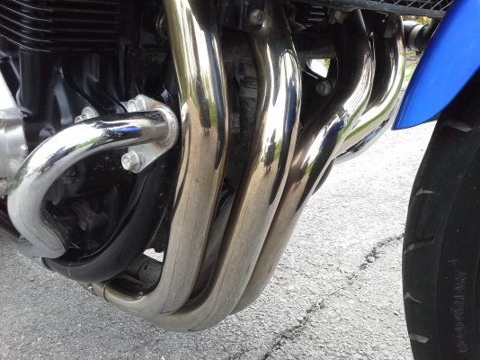 ขายHonda cb1300cc.ปี99รถพร้อมใช้งานออกทริปได้เลยครับ