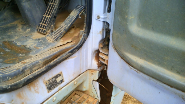 ็รถสิบล้อ HINO 3H รถปี 37 รถใช้งานดี ราคาต่อรองได้