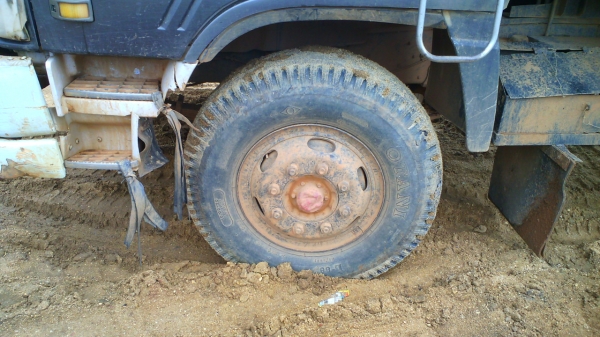 ็รถสิบล้อ HINO 3H รถปี 37 รถใช้งานดี ราคาต่อรองได้