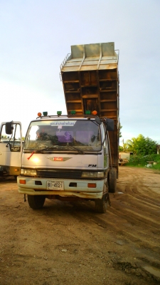็รถสิบล้อ HINO 3H รถปี 37 รถใช้งานดี ราคาต่อรองได้