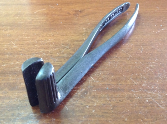 ขายคีมถอดขั้วแบตเตอรี่โบราณ BLUE BIRD NO.20