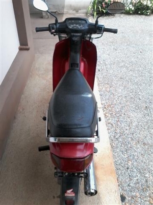 ขายดรีมเอ็กเซสทะเบียนพร้อมโอนรถเดิมเครื่องดีสีสวยทะเบียนขาดปี 55 ขาย 8900 บาท